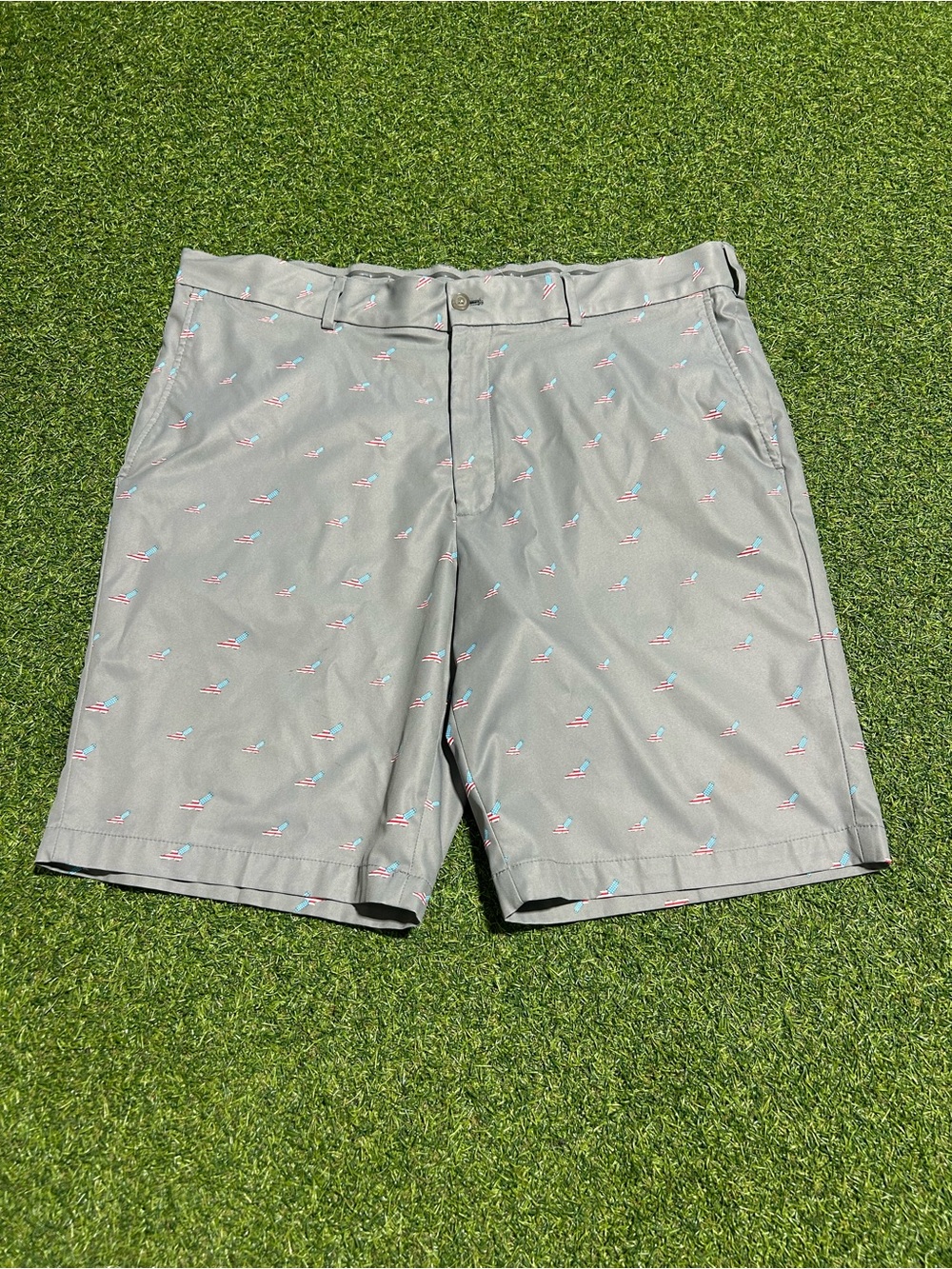 Men’s Walter Hagen Golf 11 Performance USA Patriotic Flag Print Shorts